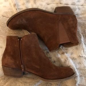 Kensie booties size 9